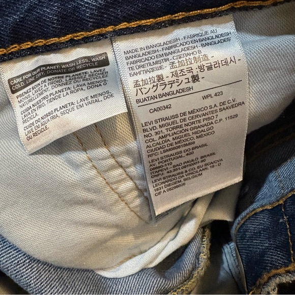 Levi’s 550 Relaxed Jeans NWT – 38x34 - Picture 5 of 16